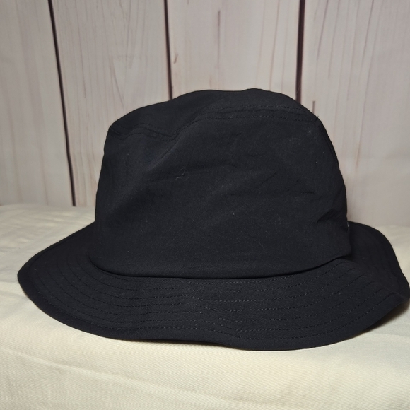 The North Face Classic Black Bucket Hat Size S-M - Picture 5 of 8